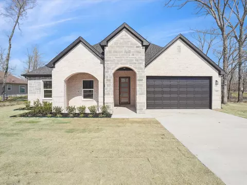 448 Rs County Rd 2340, Alba, TX 75440