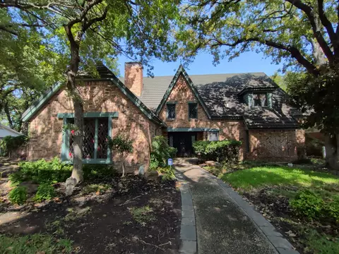 2311 Lakeside Dr, Arlington, TX 76013