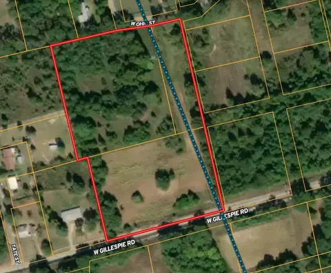000 Gillespie Rd, Palestine, TX 75801
