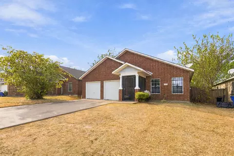 3443 Brahma Dr, Dallas, TX 75241