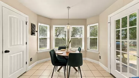 Dining - 508 E Oak St, Aledo, TX 76008 photo 5 of 6
