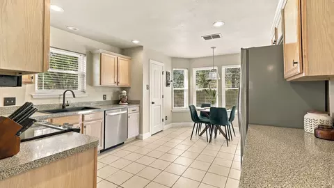Kitchen - 508 E Oak St, Aledo, TX 76008 photo 3 of 4