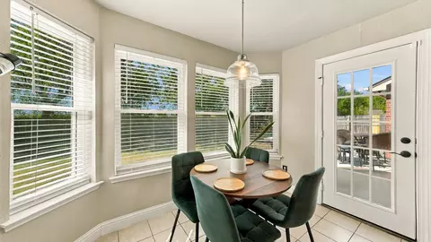 Dining - 508 E Oak St, Aledo, TX 76008 photo 6 of 6