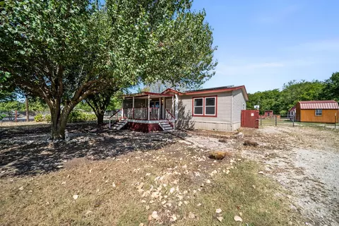 247 Chapel Hill Ln, Waxahachie, TX 75165