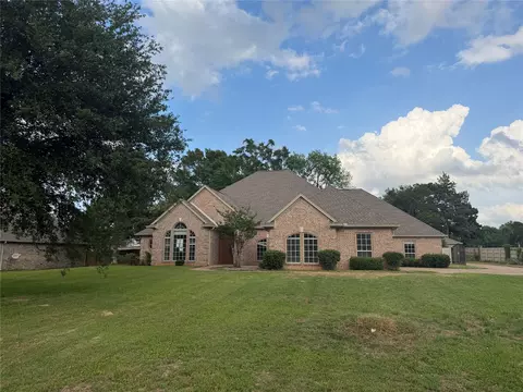 120 Burton St, Longview, TX 75603