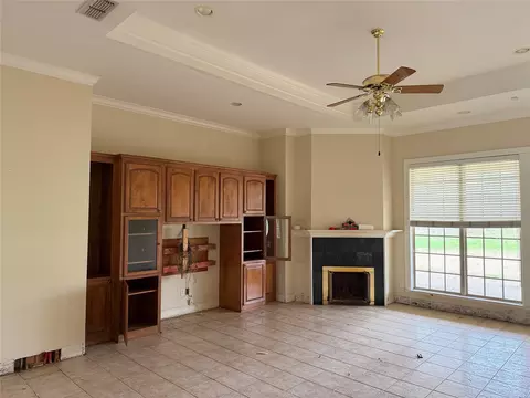 Living - 120 Burton St, Longview, TX 75603 photo 4 of 6