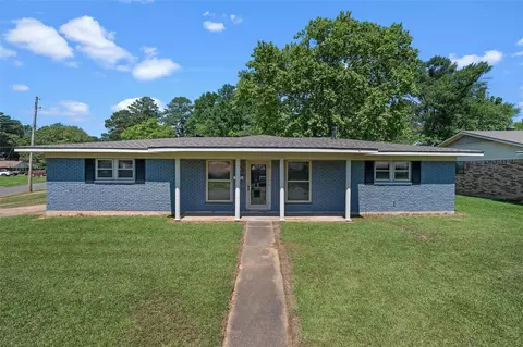 9034 Avalon Dr, Shreveport, LA 71118