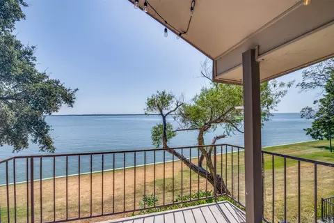 4606 Chaha Rd #202, Garland, TX 75043