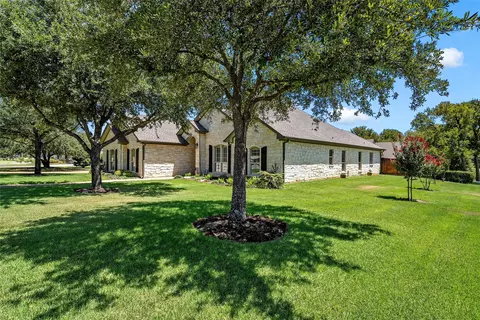 Exterior - 101 Morningview Cir, Waco, TX 76708 photo 3 of 9