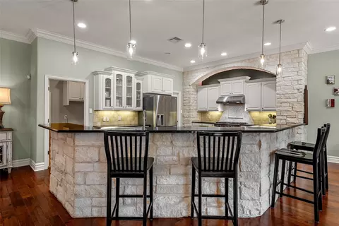 Kitchen - 101 Morningview Cir, Waco, TX 76708 photo 1 of 4