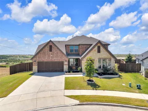 5884 Turner May Dr, Fort Worth, TX 76126