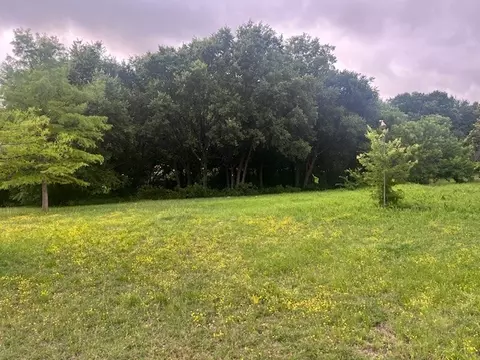 408 Muskingum Rd, Waxahachie, TX 75165