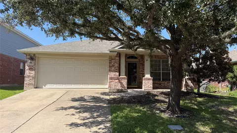 6804 Whitestone Dr, Mckinney, TX 75070