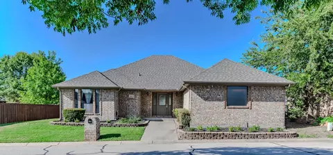 9653 Lea Shore St, Fort Worth, TX 76179