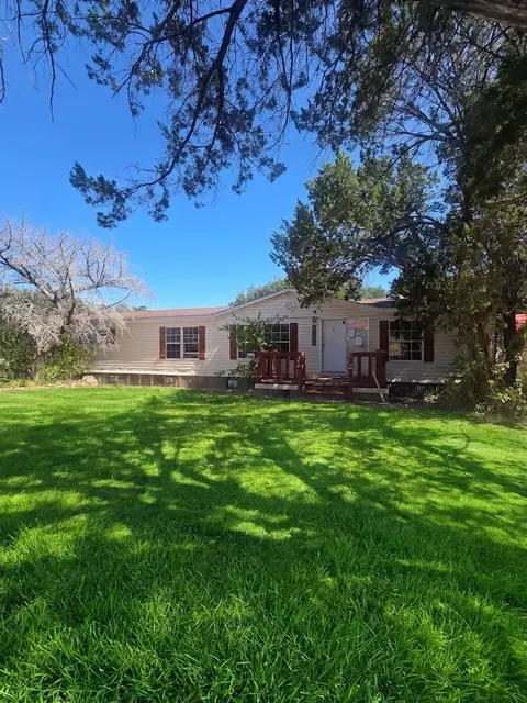 3003 Hilltop Rd, Granbury, TX 76048