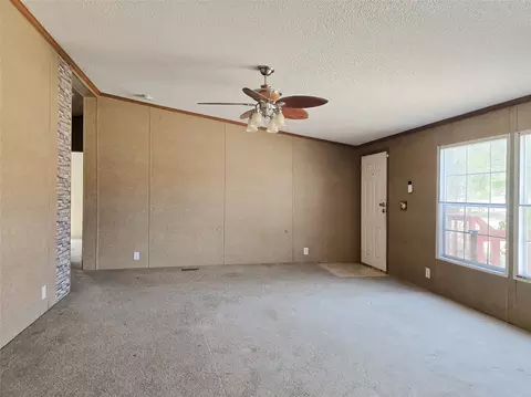 3003 Hilltop Rd, Granbury, TX 76048