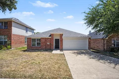 2640 Pioneer Bluffs Rd, Balch Springs, TX 75181