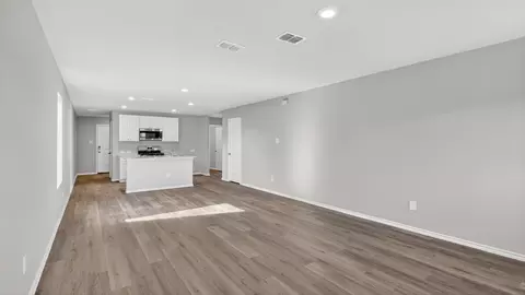 Living - 5540 Flannel Ln, Krum, TX 76249 photo 2 of 3