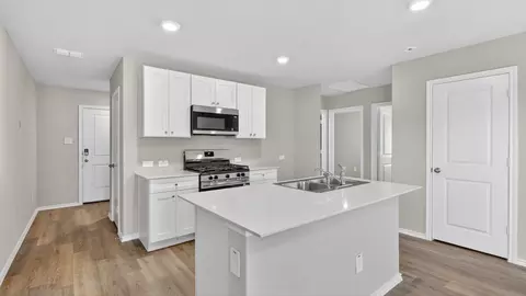 Kitchen - 5540 Flannel Ln, Krum, TX 76249 photo 1 of 2