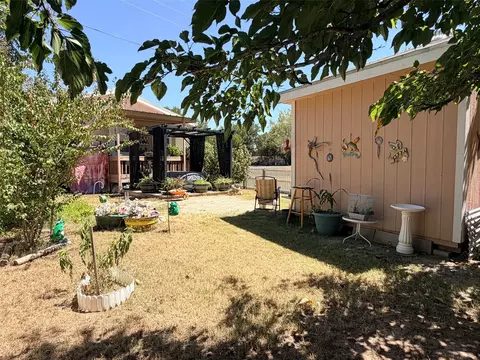 Exterior - 230 Treasure Bch, Comanche, TX 76442 photo 9 of 15
