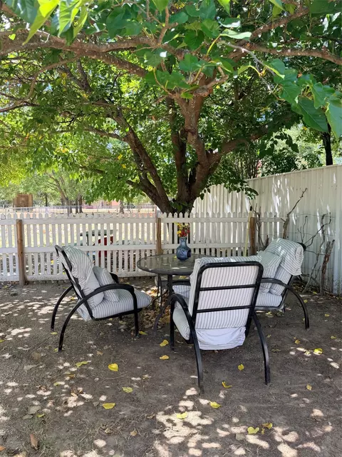 Exterior - 230 Treasure Bch, Comanche, TX 76442 photo 8 of 15