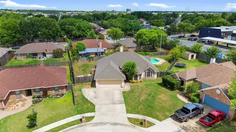 5344 Lynda Ct, North Richland Hills, TX 76180