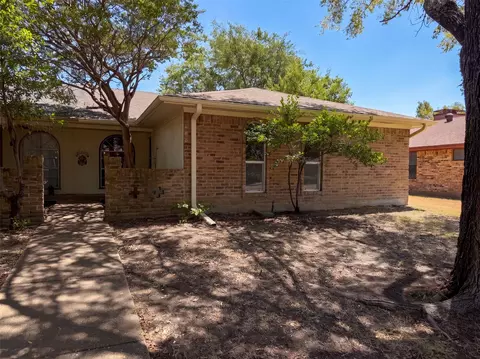 4824 Berridge Ln, Dallas, TX 75227