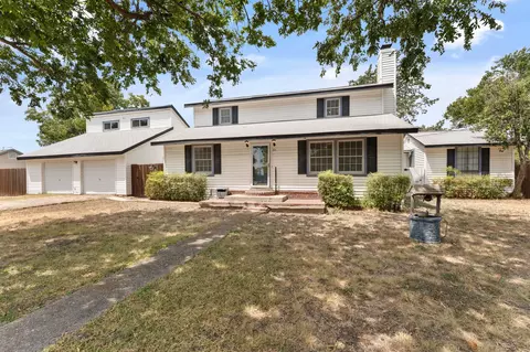 314 Houston St, Cedar Hill, TX 75104