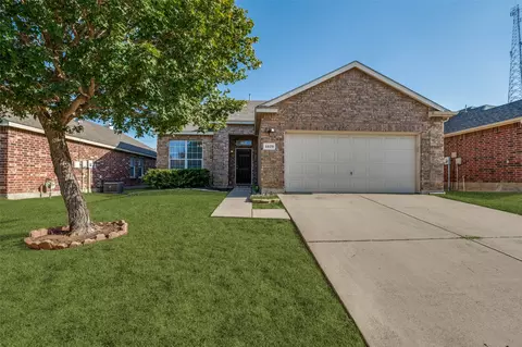 4629 Indian Rock Dr, Fort Worth, TX 76244