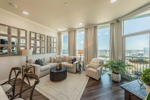 500 Throckmorton St #1406, Fort Worth, TX 76102