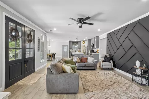3600 Martin St, Fort Worth, TX 76119