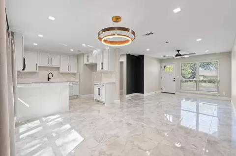 6207 Ivy Hill Rd, Fort Worth, TX 76135