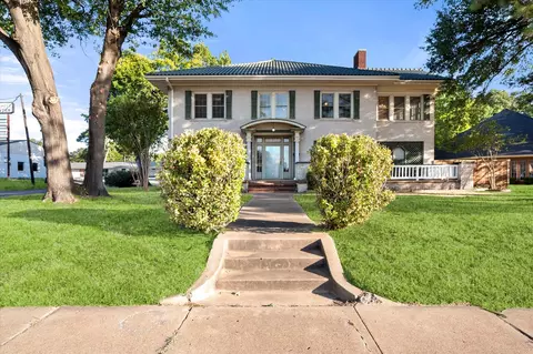 1452 W 2nd Ave, Corsicana, TX 75110