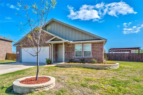 3640 Chestnut Oak Dr, Dallas, TX 75253