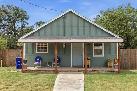 1303 Avenue D, Brownwood, TX 76801