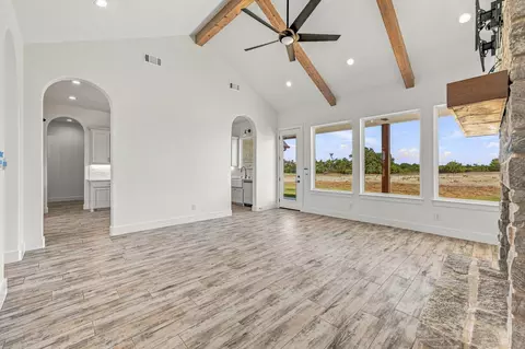 Living - 8140 Lavender Rd, Springtown, TX 76082 photo 3 of 5
