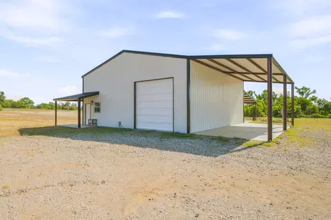 Exterior - 8140 Lavender Rd, Springtown, TX 76082 photo 9 of 9