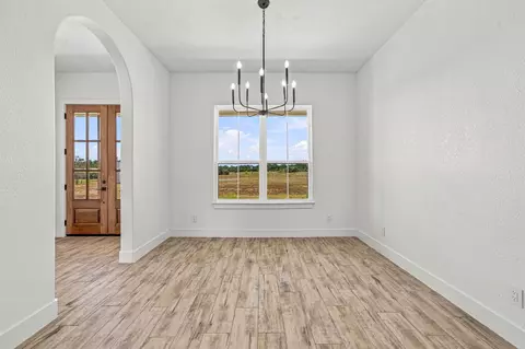 Dining - 8140 Lavender Rd, Springtown, TX 76082 photo 1 of 1