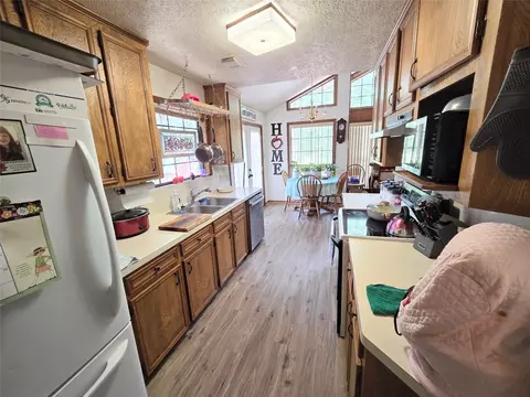 Kitchen - 178 Coral Gables, Trinity, TX 75862 photo 1 of 2