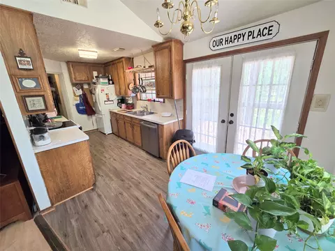 Kitchen - 178 Coral Gables, Trinity, TX 75862 photo 2 of 2
