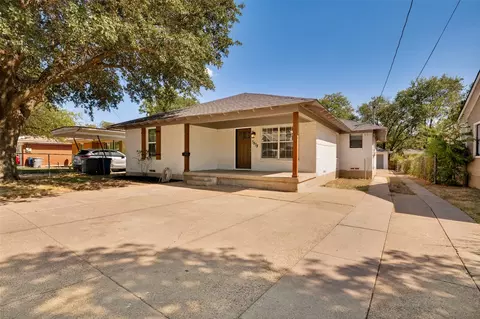 3838 Dutton Dr, Dallas, TX 75211