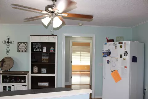 Entry Way - 707 Browning Dr, Springhill, LA 71075 photo 2 of 3