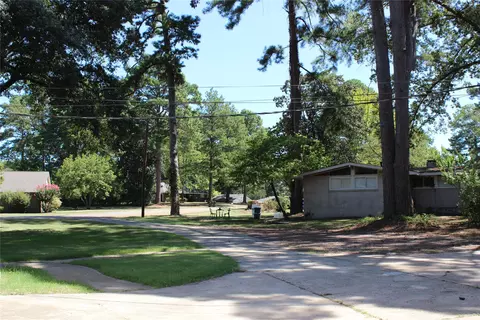 Exterior - 707 Browning Dr, Springhill, LA 71075 photo 16 of 17