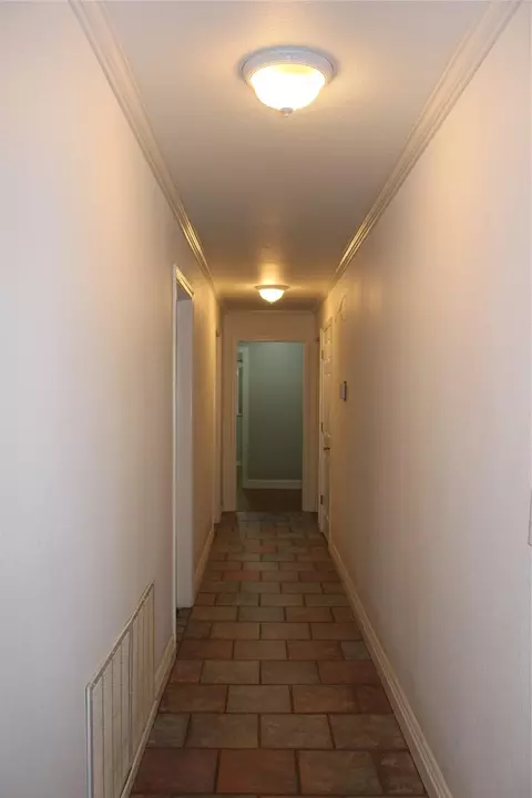 Entry Way - 707 Browning Dr, Springhill, LA 71075 photo 3 of 3