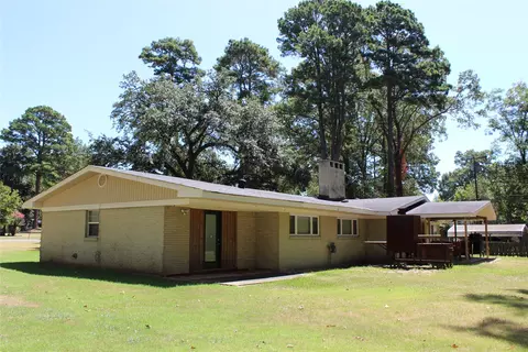 Exterior - 707 Browning Dr, Springhill, LA 71075 photo 12 of 17