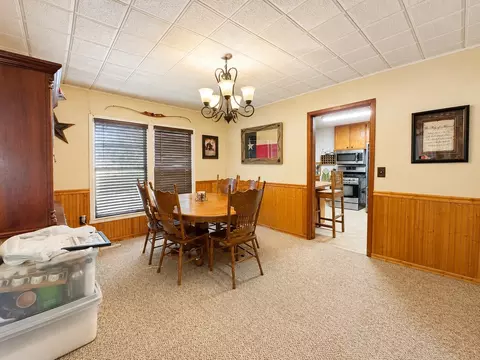 Dining - 1 Avenue K E, Haskell, TX 79521 photo 1 of 2