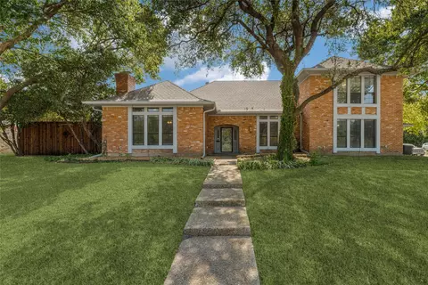 5013 Country Place Dr, Plano, TX 75023