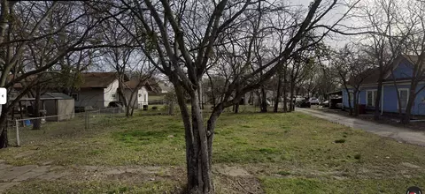 407 S Vaden St, Sherman, TX 75090