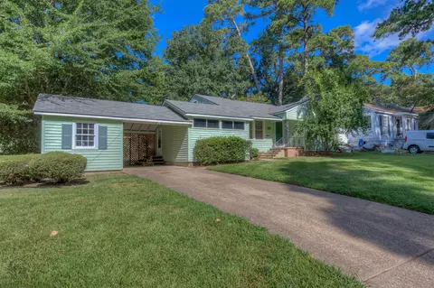 3956 Richmond Ave, Shreveport, LA 71106