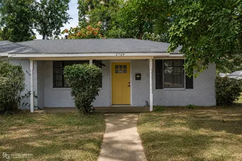 2704 E Cavett Dr, Shreveport, LA 71104